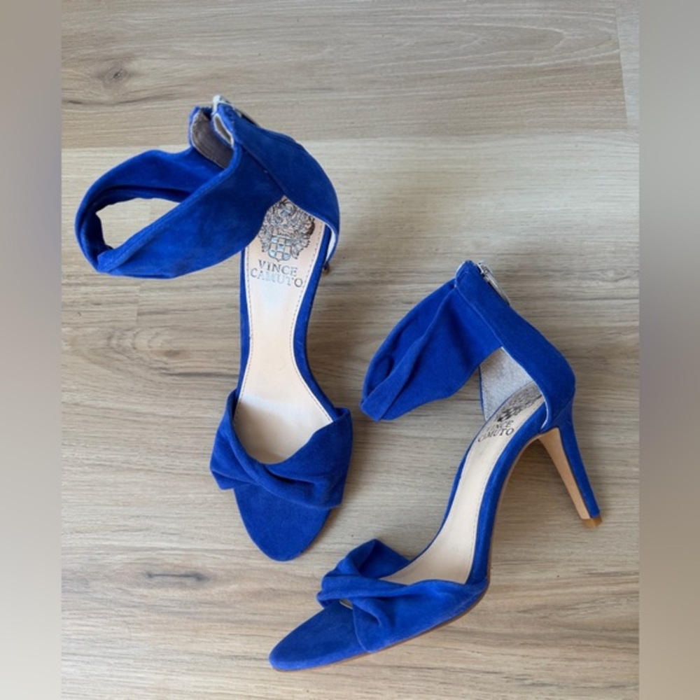 Vince Camuto Blue Suede Heels Size 7 Ankle Strap Stiletto Sandals Dress Shoes